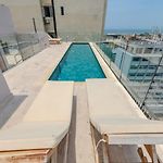 Brand-New Loft - Rooftop Pool - Old City