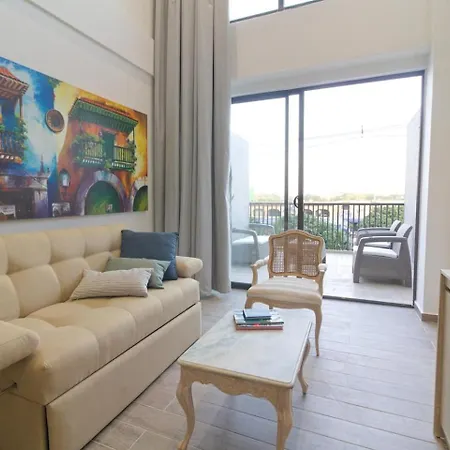 Apartamento Brand-new Loft - Rooftop Pool - Old *