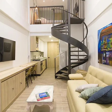Brand-new Loft - Rooftop Pool - Old Apartamento