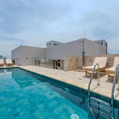 Brand-new Loft - Rooftop Pool - Old Apartamento *