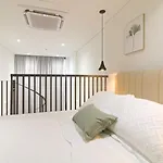 Brand-New Luxury Loft In Old City